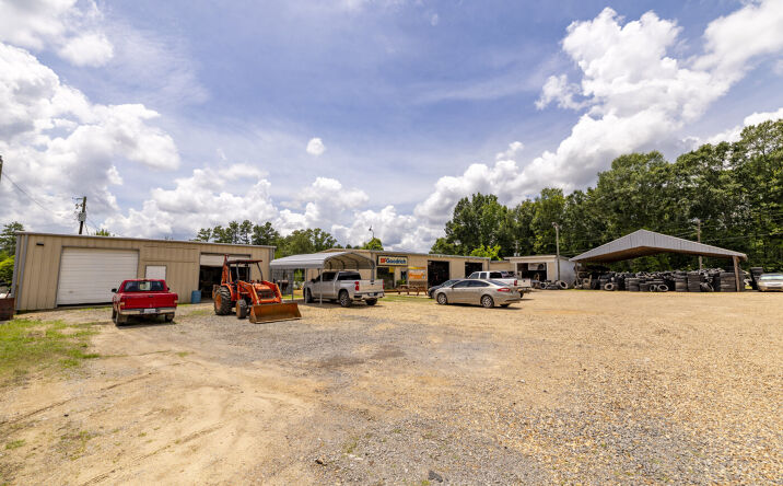 Pictures of Business for Sale property located at 47 Walnut Ave, De Kalb, MS 39328 for sales - image #1
