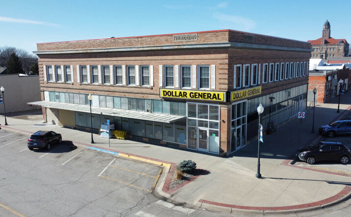 Pictures of Retail property located at 465 N Broadway St, Wahoo, NE 68066 for sales - image #1