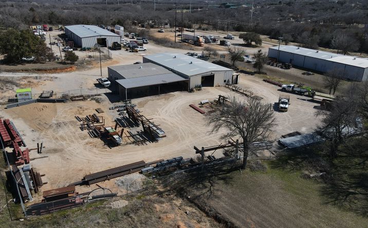 Pictures of Industrial property located at 205 Samuel Dr., Weatherford, TX 76085 for sales - image #1