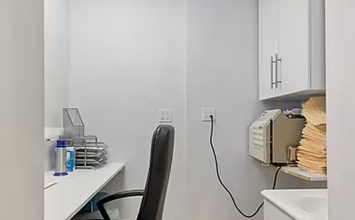 Pictures of Office property located at 262 Central Park West 1D, NEW YORK, NY 10024 for sales - image #1
