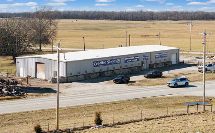 Pictures of Business for Sale, Industrial, Retail, Self Storage property located at 57015 E Highway 59, Fairland, OK 74343 for sales - image #1
