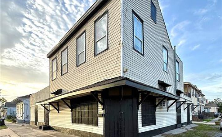 Pictures of Retail, Land property located at 1701 Laharpe St, New Orleans, LA 70116 for sales - image #1
