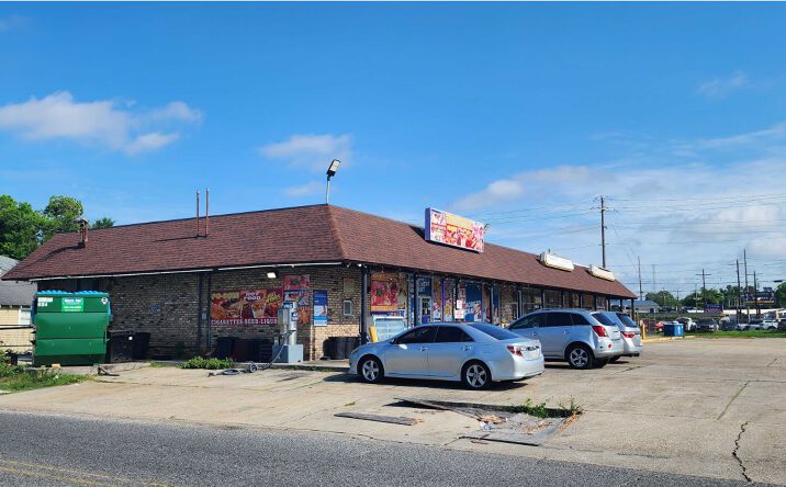 Pictures of Retail property located at 2834 Highland Rd, Baton Rouge, LA 70802 for sales - image #1