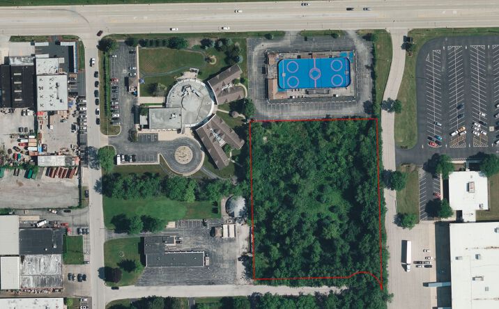 Pictures of Land property located at 5800 W 116th St, Alsip, IL 60181 for sales - image #1