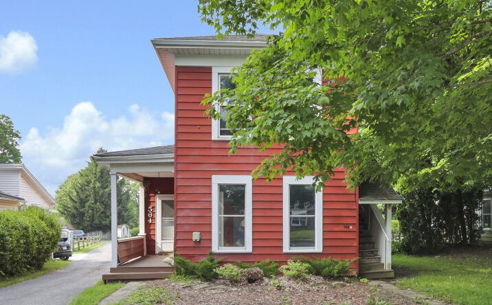Pictures of Multifamily property located at 564 Eastern Avenue, Bellefontaine, OH 43311 for sales - image #1