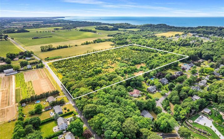 Pictures of Land property located at 4935 Bergen Avenue, Southold, NY 11952 for sales - image #1
