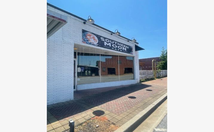Pictures of Retail property located at 213 S Alabama Ave, Chesnee, SC 29323 for sales - image #1
