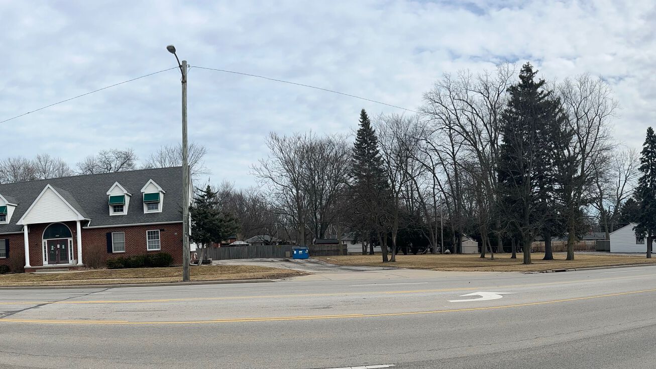 1445 S Reynolds Rd, Toledo, OH 43615 | Crexi.com