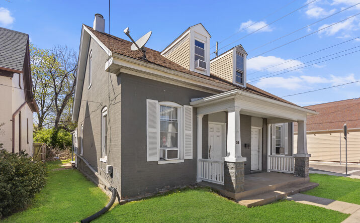 Pictures of Multifamily property located at 29 N 14th St, Belleville, IL 62220 for sales - image #1