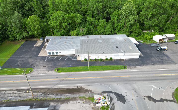 Pictures of Industrial, Mixed Use, Office property located at 1094 N Main St, Ashland City, TN 37015 for sales - image #1