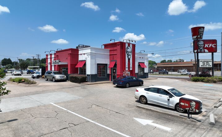 Pictures of Retail property located at 209 W Harrison St, Reidsville, NC 27320 for sales - image #1