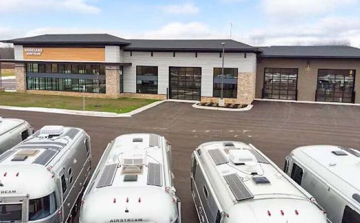 Pictures of Industrial, Office, Retail property located at 9331 Dixie Hwy, Village of Clarkston, MI 48348 for sales - image #1