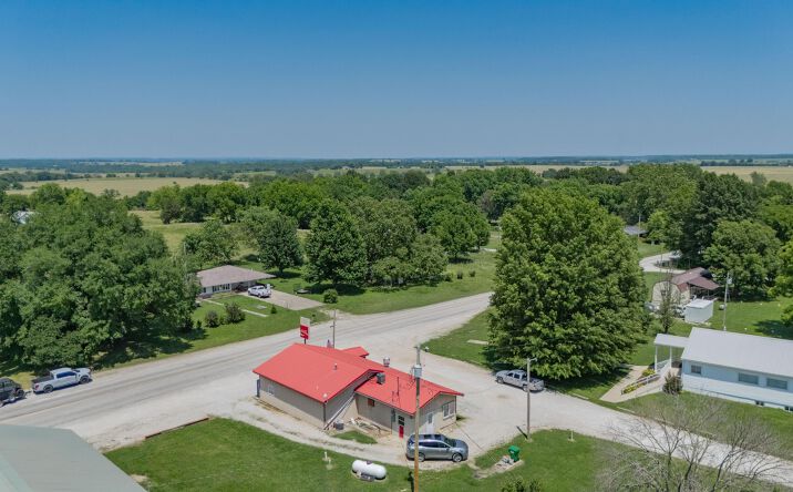 Pictures of Business for Sale, Mixed Use, Retail property located at 105 Margaret Speight Drive, Dadeville, MO 65635 for sales - image #1