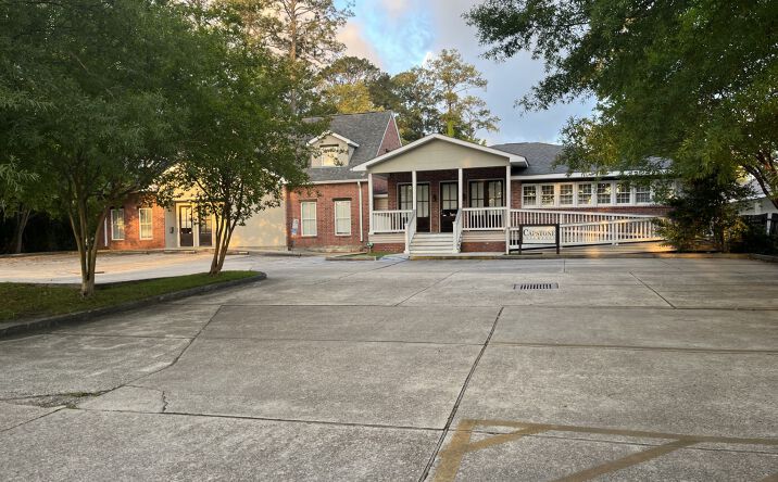 Pictures of Office property located at 2210 7th St, Mandeville, LA 70471 for sales - image #1