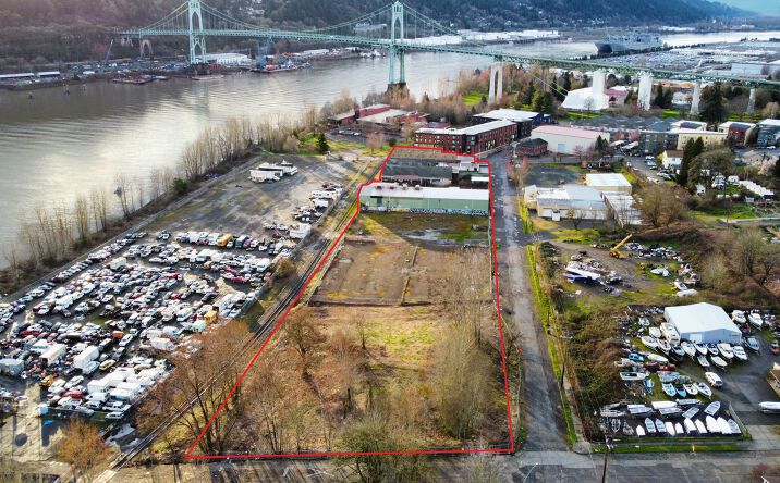 Pictures of Mixed Use property located at 8524 N Crawford St, Portland, OR 97203 for sales - image #1
