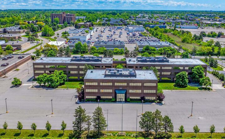 Pictures of Office property located at 769-789 Chicago Rd, Troy, MI 48083 for sales - image #1