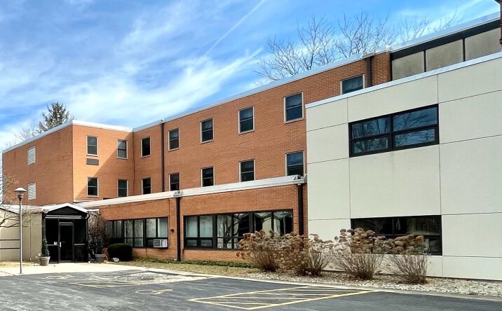 Pictures of Mixed Use, Multifamily, Office, Senior Living, Special Purpose property located at 2408 W. Heading Avenue, West Peoria, IL 61604 for sales - image #1