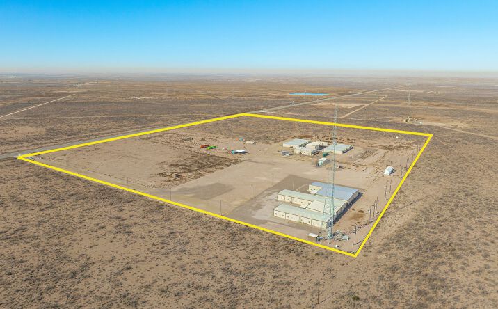 Pictures of Office, Industrial property located at 906 US Highway 285 S., Pecos, TX 79772 for sales - image #1