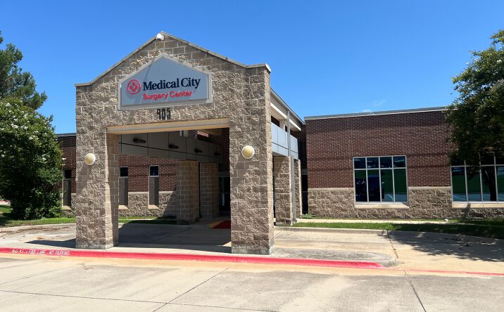 image of property at 831 EUREKA ST Weatherford TX 76086-5807