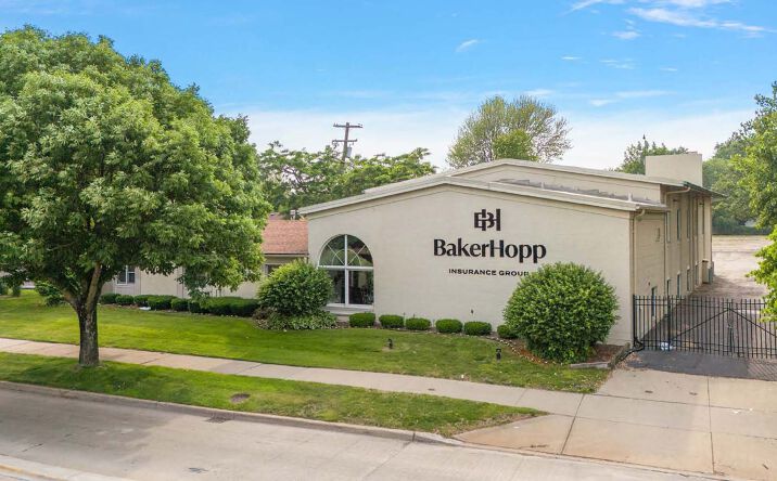 Pictures of Office property located at 20789 Harper Ave, Harper Woods, MI 48225 for sales - image #1