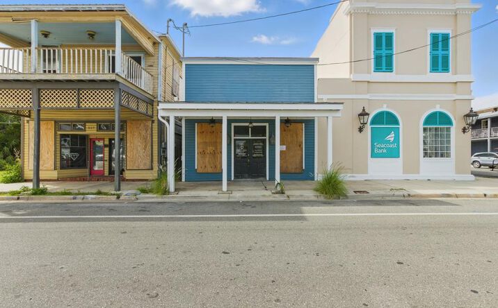 Pictures of Retail, Office property located at 509 2nd St, Cedar Key, FL 32625 for sales - image #1