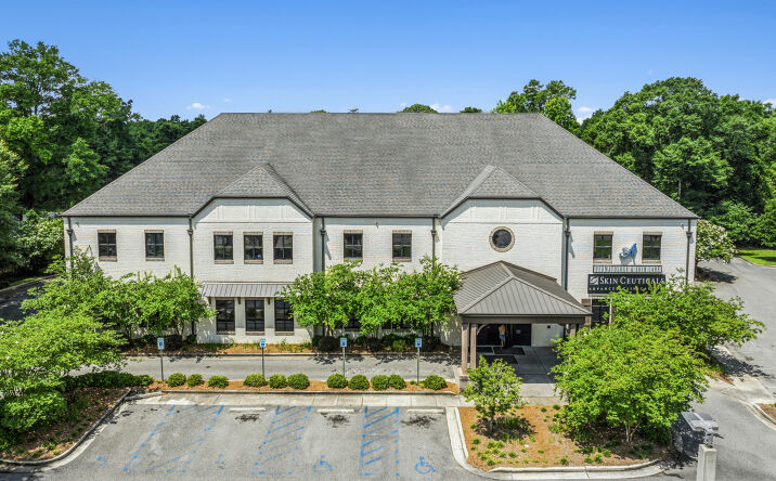 Pictures of Office property located at 580 Providence Park Dr E, Mobile, AL 36695 for sales - image #1