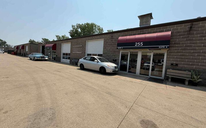 Pictures of Industrial, Retail property located at  for sales - image #1