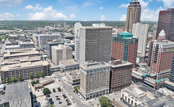 Pictures of Office, Land property located at 115 7th St, Des Moines, IA 50309 for sales - image #1