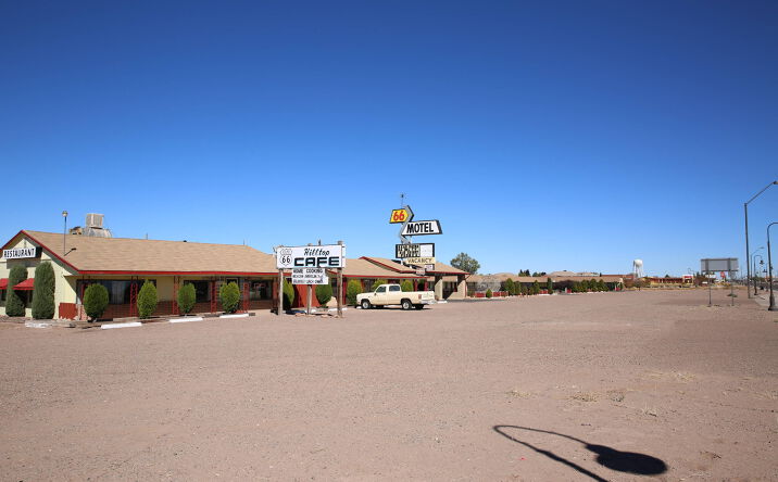 Pictures of Hospitality property located at 2101 Navajo Blvd, Holbrook, AZ 86025 for sales - image #1