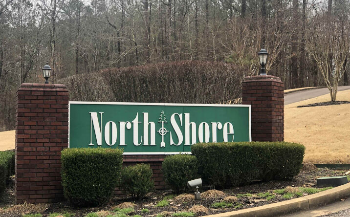 Pictures of Land property located at 00 Breeze Pt, Savannah, TN 38372 for sales - image #1