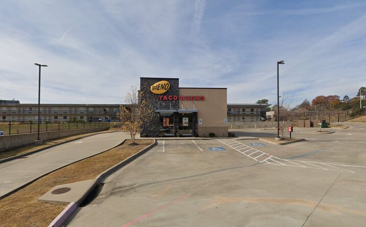 Pictures of Retail property located at 113 Pershing Blvd, North Little Rock, AR 72114 for sales - image #1