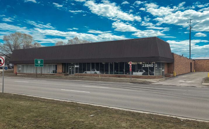 Pictures of Industrial property located at 23840 W 8 Mile Rd, Southfield, MI 48033 for sales - image #1
