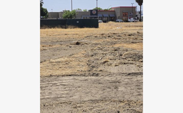 Pictures of Industrial property located at 623 E Bardsley Ave, Tulare, CA 93274 for sales - image #1