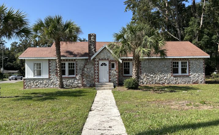 Pictures of Retail, Office, Mixed Use property located at 1008 NW 13th St, Gainesville, FL 32601 for sales - image #1