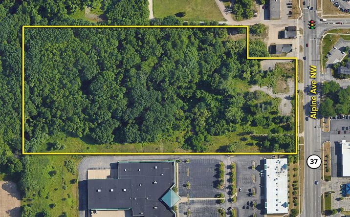 Pictures of Land property located at 4315-4377 Alpine Ave, Comstock Park, MI 49321 for sales - image #1