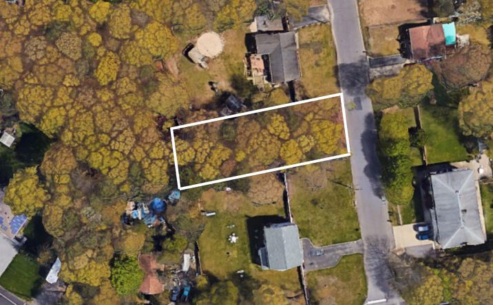 Pictures of Land property located at Van Buren Street, Brookhaven, NY 11950 for sales - image #1