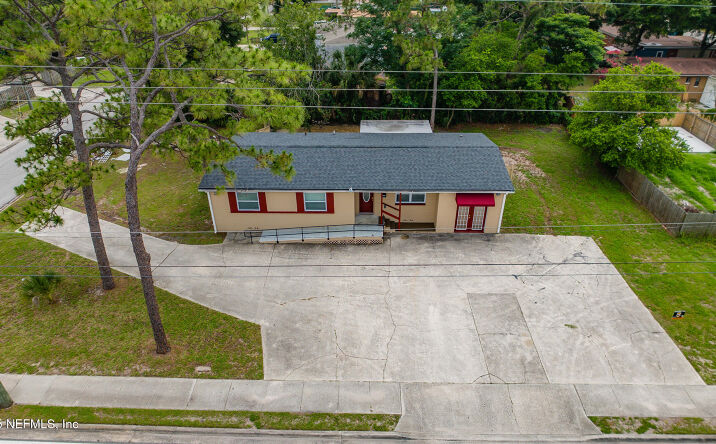 Pictures of Office property located at 7120 MERRILL Road, Jacksonville, FL 32277 for sales - image #1