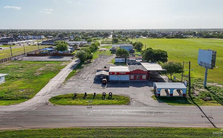 Pictures of Retail, Industrial property located at 715 N Conway Avenue, Alton, TX 78573 for sales - image #1