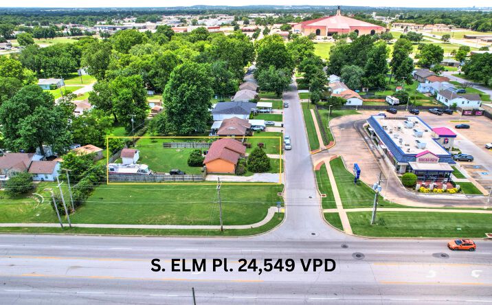 Pictures of Office, Retail property located at 705 W Hartford Pl, Broken Arrow, OK 74012 for sales - image #1