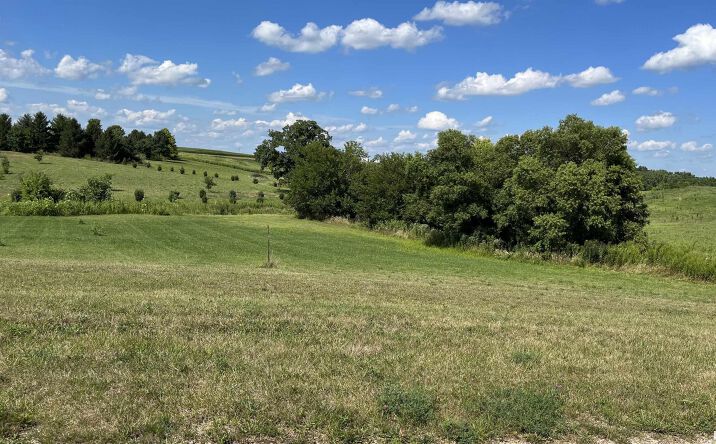 Pictures of Land property located at 644 County Road 1800 E Road, Eureka, IL 61530 for sales - image #1