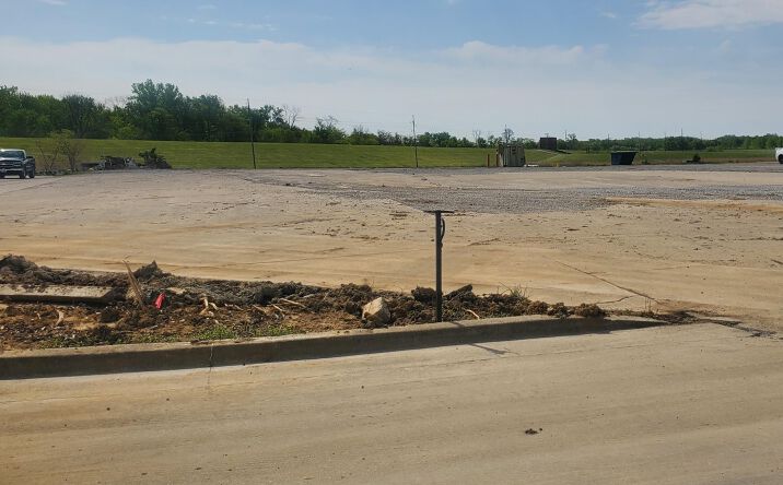 Pictures of Land property located at 630 N COMMERCIAL Street, Harrisburg, IL 62946 for sales - image #1