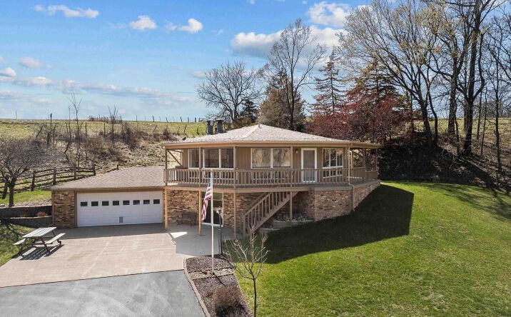 11616 81ST Street West, Taylor Ridge, IL 61284 | Crexi.com