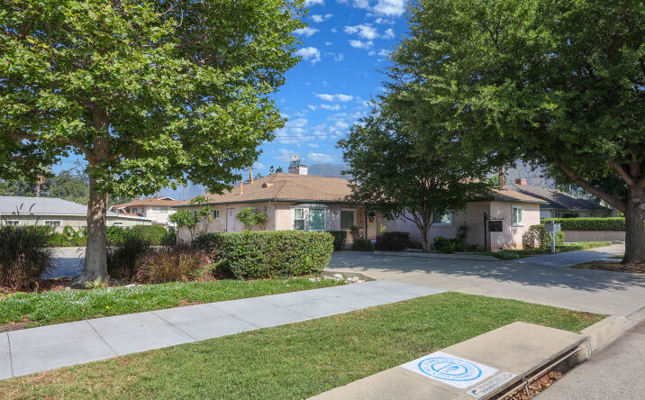 Pictures of Office property located at 303 N Glendora Ave, Glendora, CA 91741 for sales - image #1