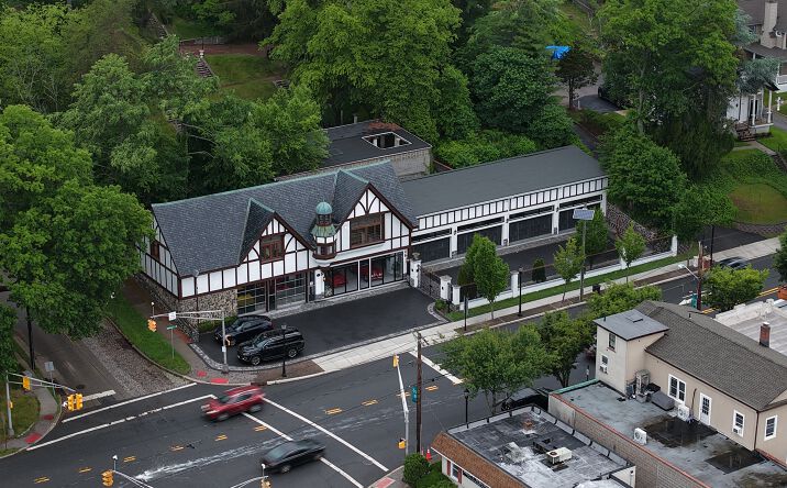 Pictures of Office, Retail, Special Purpose property located at 821 Kinderkamack Rd, River Edge, NJ 07661 for sales - image #1