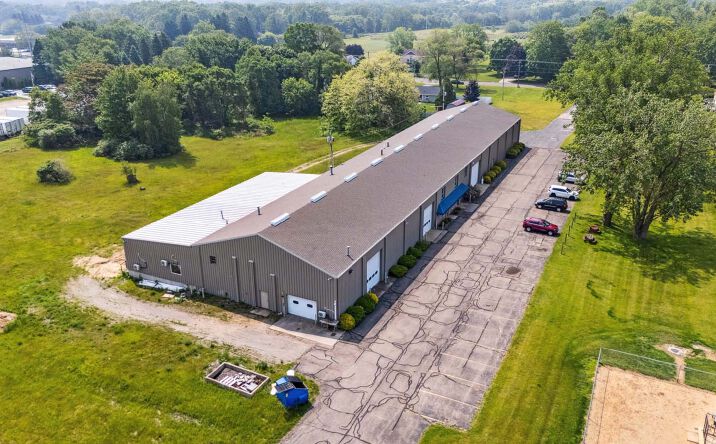 Pictures of Office, Industrial property located at 207 Hawthorne Ave, St. Joseph, MI 49085 for sales - image #1