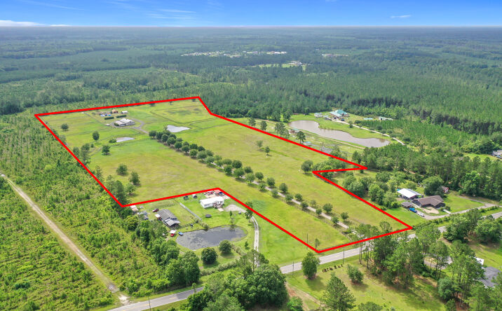 Pictures of Land property located at 46700 Middle Rd, Callahan, FL 32011 for sales - image #1