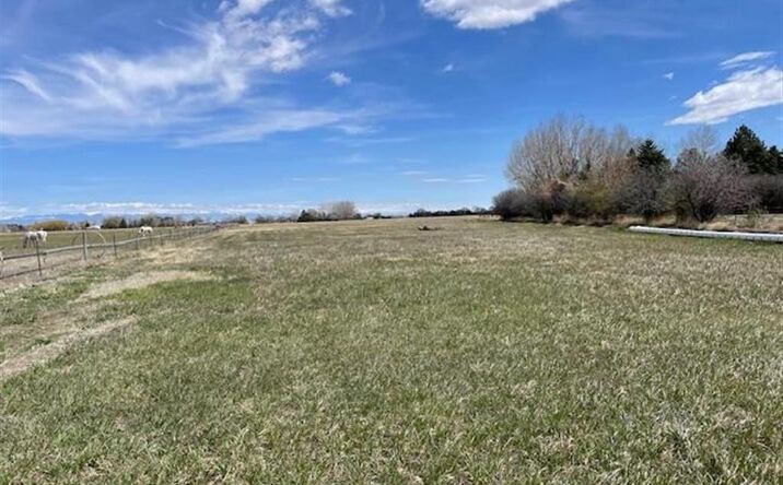 Pictures of Land property located at TBD Lane 11 1/2, Powell, WY 82435 for sales - image #1