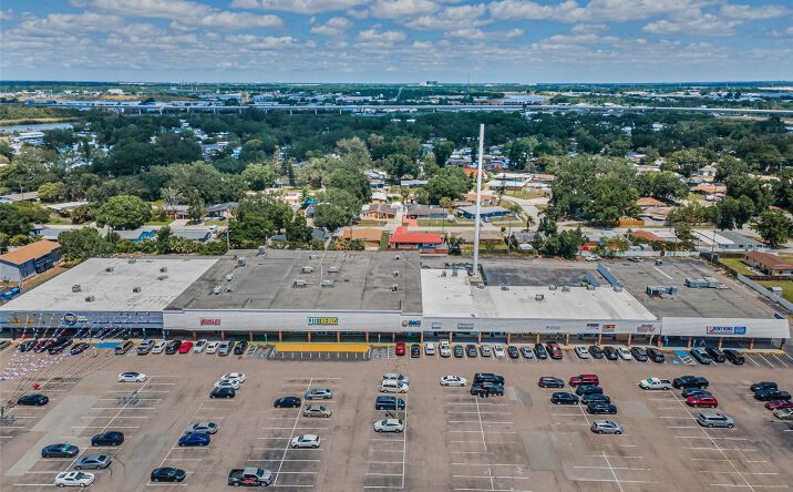 Pictures of Retail property located at 7430 Palm River Rd, Tampa, FL 33619 for sales - image #1