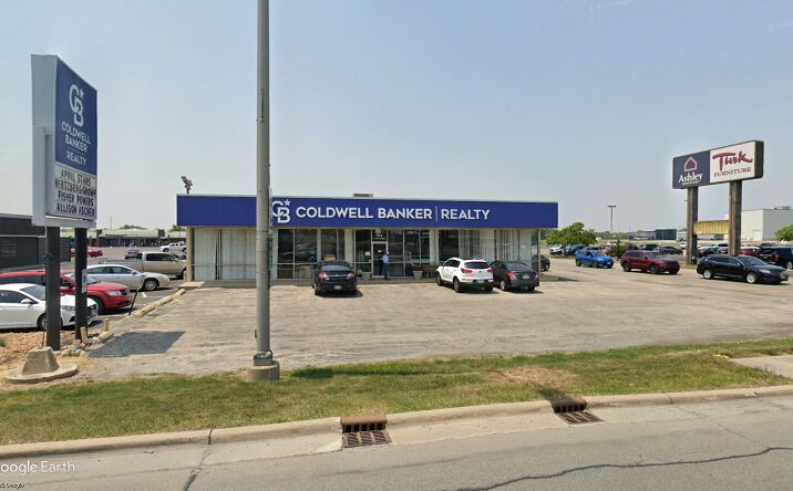 Pictures of Office, Retail property located at 501 N Kinzie Ave, Bradley, IL 60915 for sales - image #1