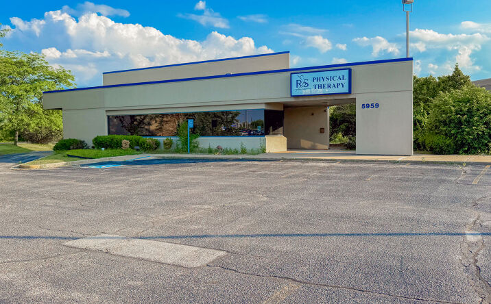 Pictures of Office, Retail property located at 5959 US-6, Portage, IN 46368 for sales - image #1